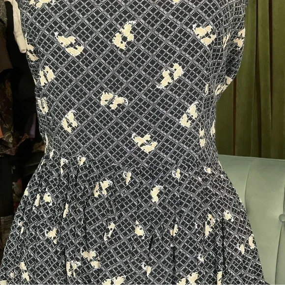 E.D. Michaels Scotty Dog Vintage Inspired Apron Dress With Pockets - Picture 3 of 7